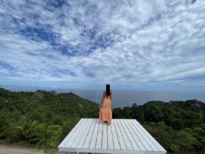 solo female traveler in i love koh tao viewpiont